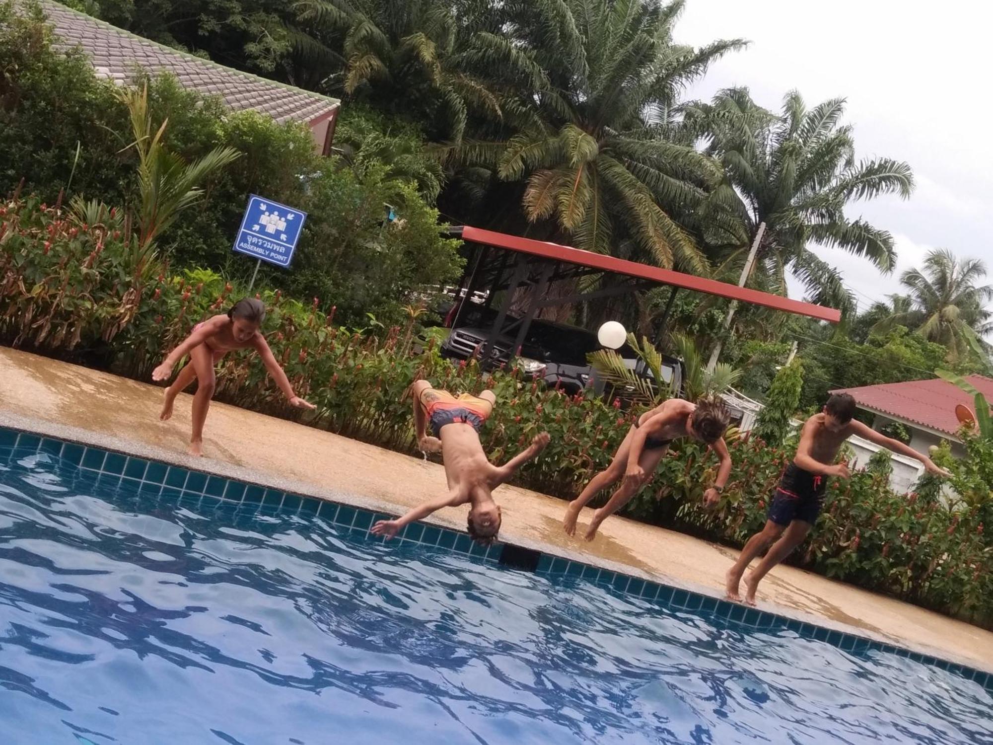 Sj House Hotel Aonang Ban Khlong Haeng 外观 照片